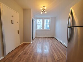 71 Hancock Ave in Jersey City, NJ - Building Photo - Building Photo