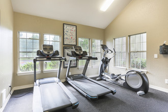 Overlook at Murrayhill Apartments in Beaverton, OR - Building Photo - Interior Photo