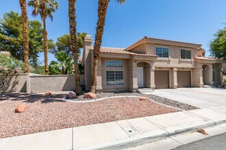 2838 Brittany Mesa Dr in Henderson, NV - Building Photo - Building Photo