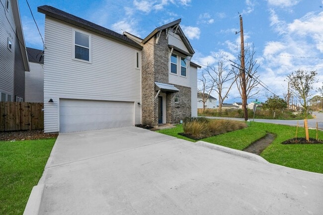 2915 Paul Quinn St in Houston, TX - Building Photo - Building Photo