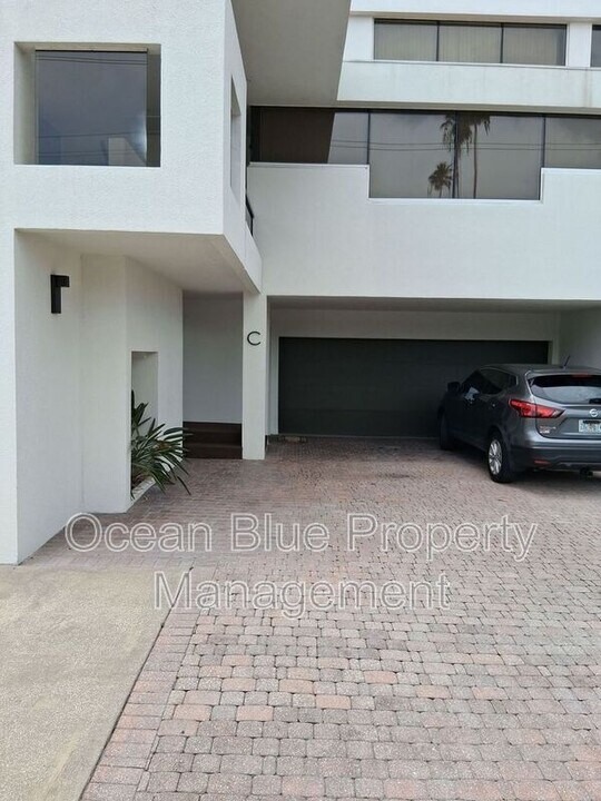 1903 S MacDill Ave in Tampa, FL - Building Photo