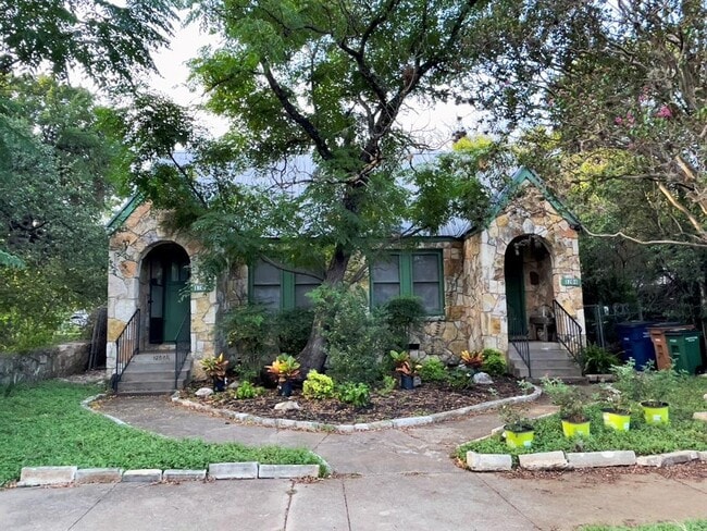 property at 1204 W 22nd St