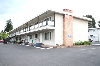 Sound View in Edmonds, WA - Foto de edificio - Building Photo