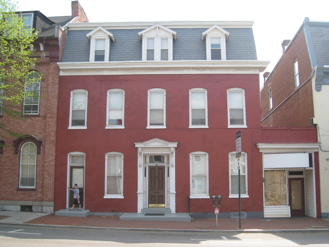 51-53 E Franklin St in Hagerstown, MD - Building Photo - Building Photo