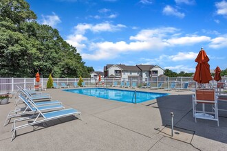 Arbor Crossings in Muskegon, MI - Building Photo - Building Photo