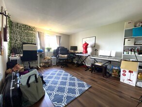 28 9th St, Unit 701 in Medford, MA - Building Photo - Building Photo