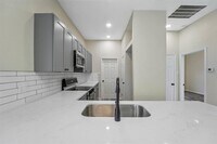 2810 Newhoff St photo'