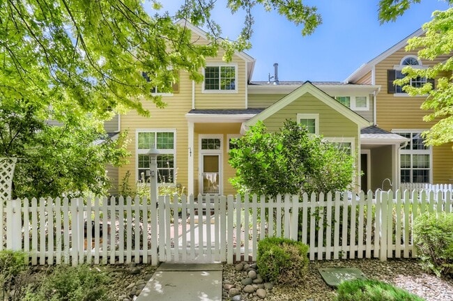 property at 907 Snowberry St