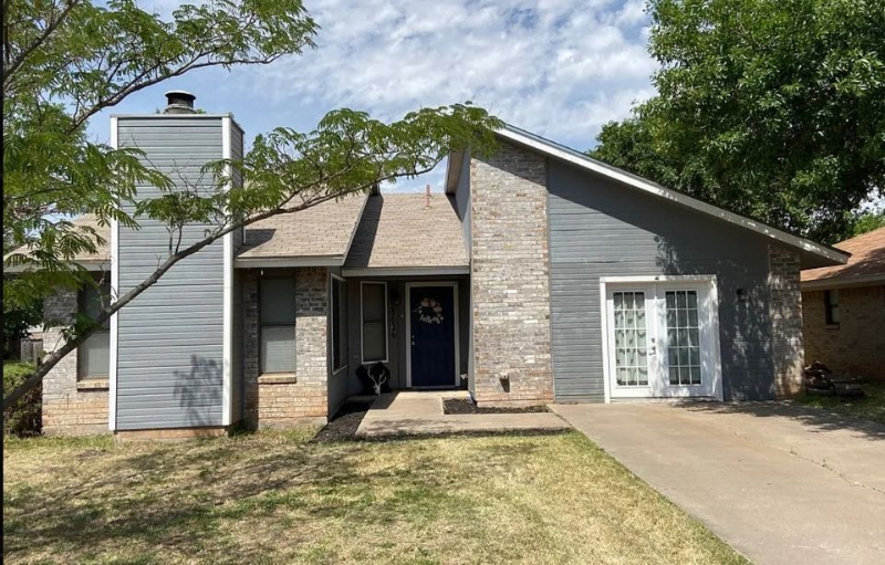 8026 Bonnie Cir in Abilene, TX - Building Photo