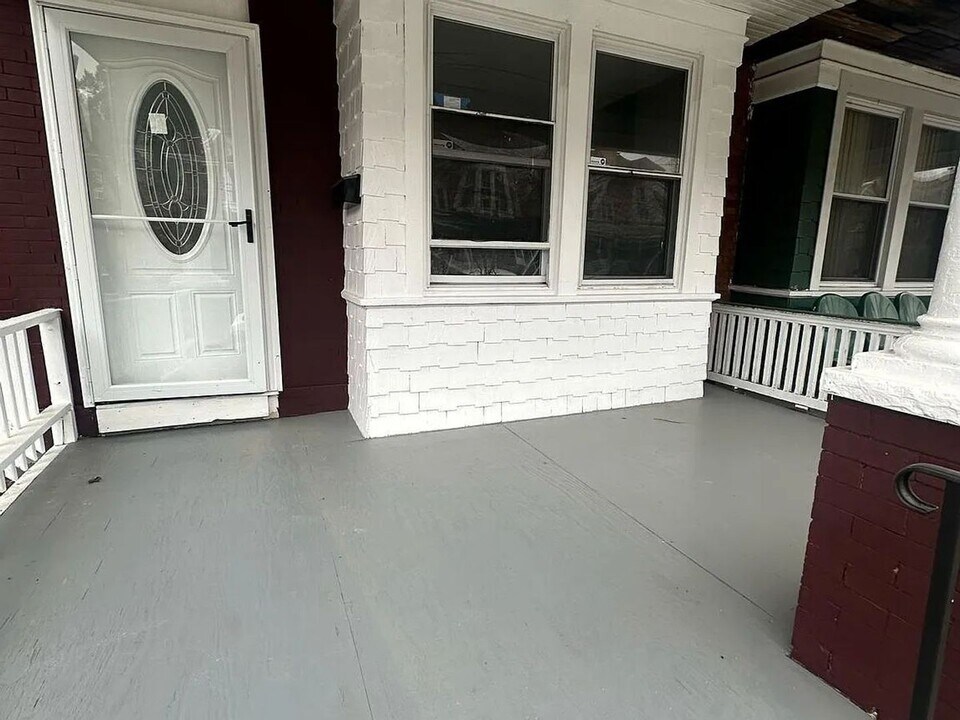 32 Delawareview Ave in Trenton, NJ - Building Photo