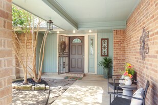 9011 Welles Way in San Antonio, TX - Building Photo