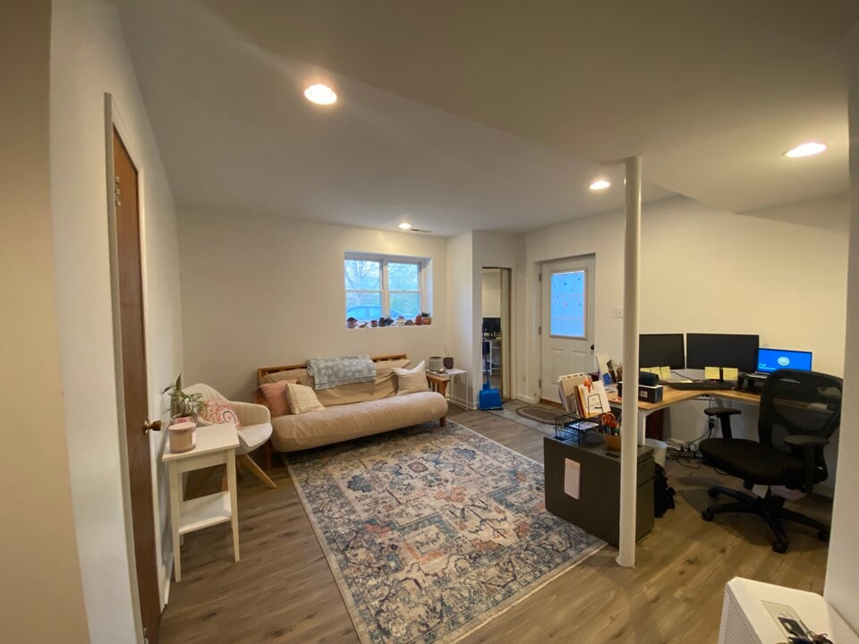 18404 Chestnut St in Lexington Park, MD - Building Photo