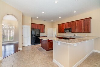 611 Oceanside Blvd in Indialantic, FL - Building Photo - Building Photo