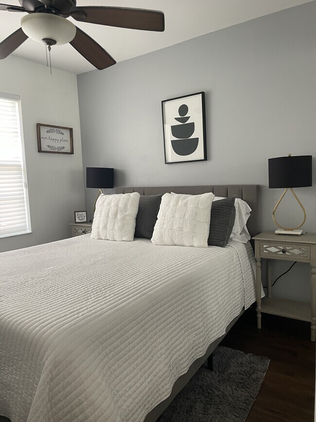 property at 500 Windsor Sq