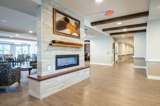 Oakmont Senior Community in Verona, WI - Building Photo - Lobby