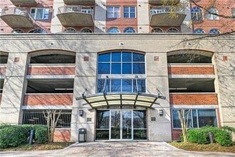 3180 Mathieson Dr NE in Atlanta, GA - Building Photo - Building Photo