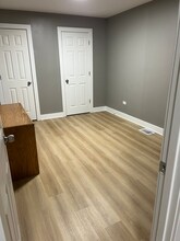 3001 W 41st St, Unit 1F in Chicago, IL - Foto de edificio - Building Photo