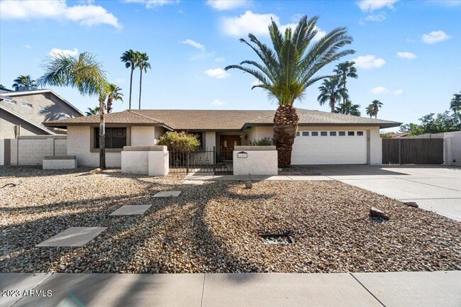 property at 16007 N 52nd Pl