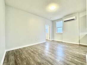 43-43 Division St in Welland, ON - Building Photo - Building Photo