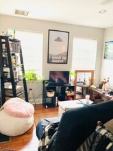 1615 N Sydenham St, Unit 3R in Philadelphia, PA - Foto de edificio - Building Photo