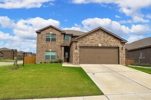 200 Lk Rdg Dr in Princeton, TX - Building Photo