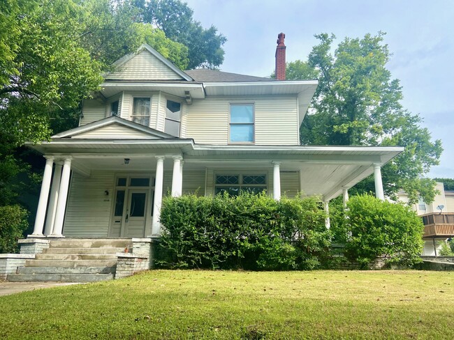 property at 1716 14th Ave S