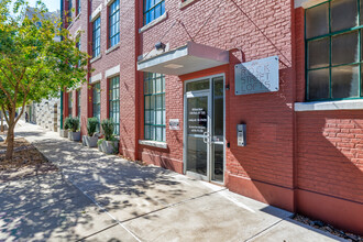 Rock Street Loft Apartments in Little Rock, AR - Building Photo - Building Photo