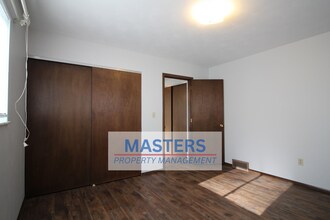 135 Edgewood Dr in Perrysburg, OH - Building Photo - Building Photo
