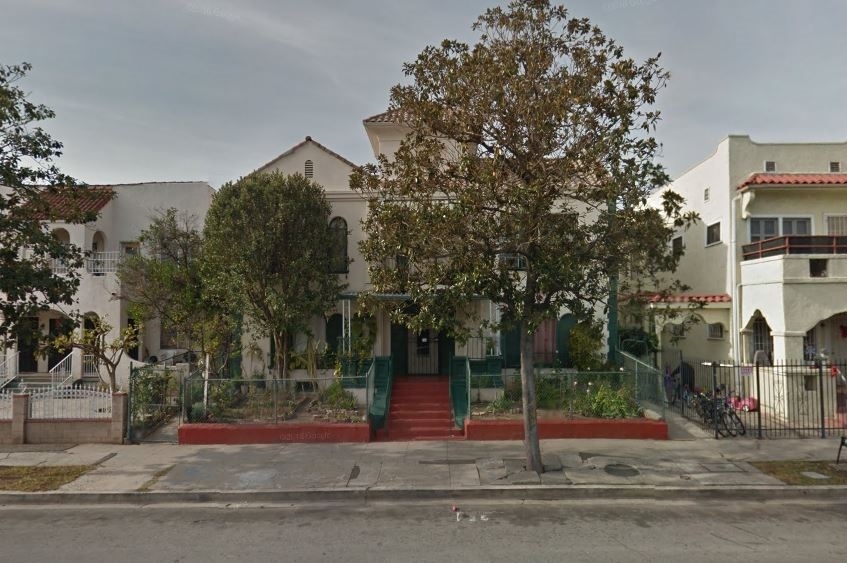 727 N Soto St in Los Angeles, CA - Building Photo