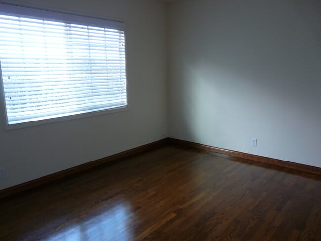 3253 Inglewood Blvd in Los Angeles, CA - Building Photo - Building Photo