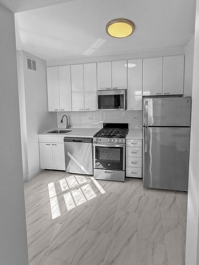 1-50 Greenway Terrace