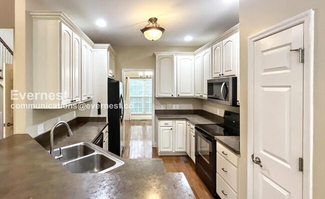 2095 Baggett Rd in Ringgold, GA - Building Photo - Building Photo