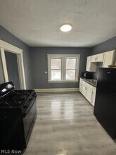 10304 Shale Ave in Cleveland, OH - Building Photo - Building Photo