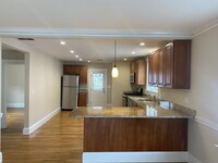 7 Willoughby St, Unit 2 in Boston, MA - Building Photo - Building Photo