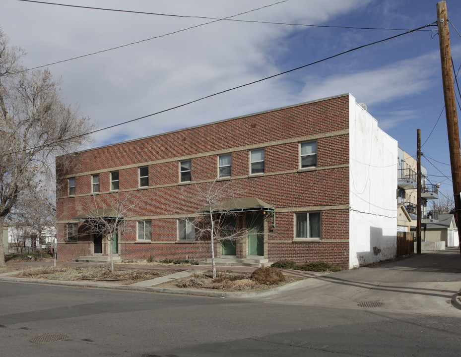 319-325 24th St in Denver, CO - Building Photo