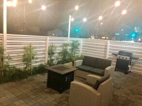 4457 S Centinela Ave, Unit 4457 in Los Angeles, CA - Building Photo - Building Photo