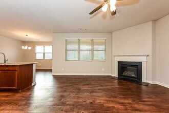 700 Feldwood Ln in Mcdonough, GA - Building Photo - Building Photo