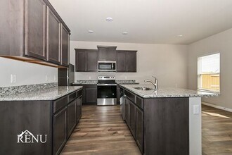 1613 Maroon Dr in El Reno, OK - Foto de edificio - Building Photo