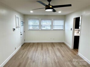 1450 Academy St in Charlotte, NC - Building Photo - Building Photo