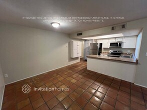 3241 E Sunnyside Dr in Phoenix, AZ - Building Photo - Building Photo