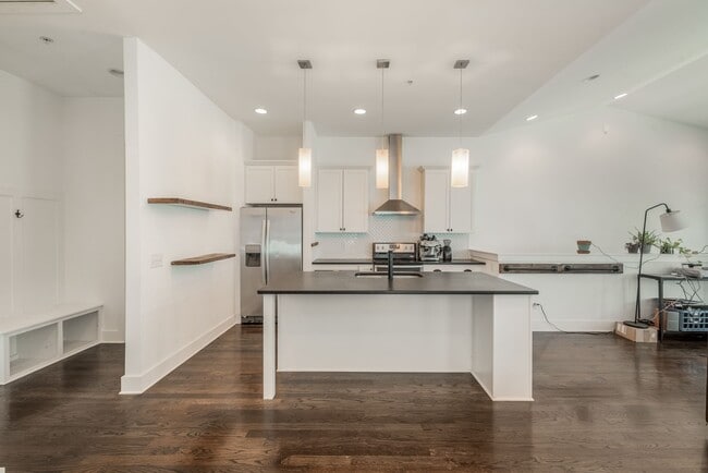property at 1040 Maynor Ave