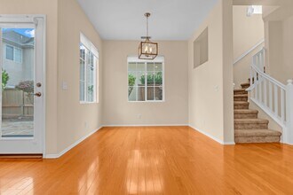51 Danbury Ln in Irvine, CA - Building Photo - Building Photo