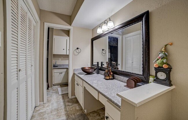 14361 Misty Meadow Ln