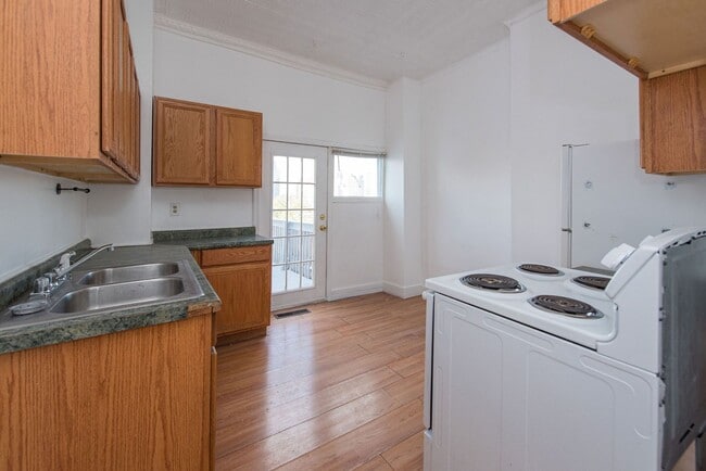 405 Oregon St in Cincinnati, OH - Building Photo - Building Photo