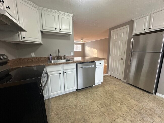 10 Tideview Path in Plymouth, MA - Building Photo - Building Photo