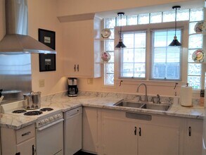 501 E Mississippi Dr, Unit 2 in Muscatine, IA - Foto de edificio - Building Photo