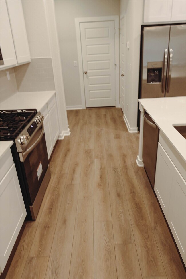 property at 8606 Blueberry Ash St