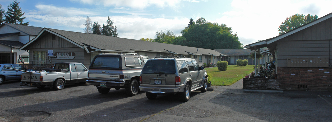 Eastside 1 Apartments in Salem, OR - Building Photo