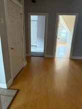 2114 Fulton Ave, Unit 3 in Cincinnati, OH - Building Photo - Building Photo