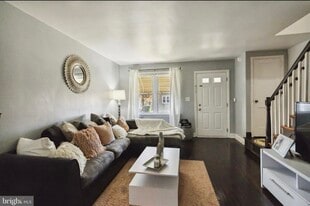 2921 W 3rd St in Wilmington, DE - Building Photo